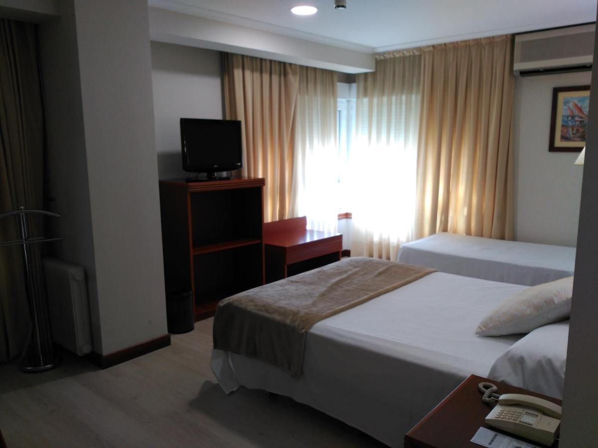 Hotel Villa De Marín Екстериор снимка