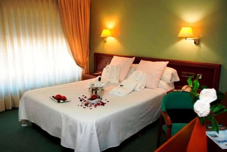 Hotel Villa De Marín Екстериор снимка
