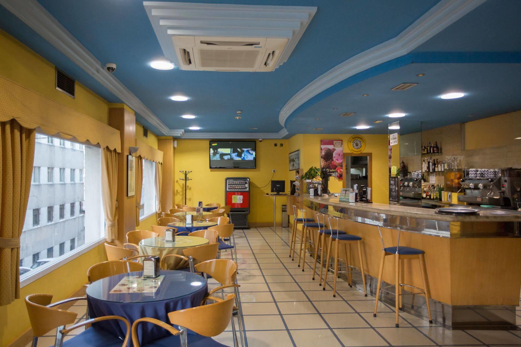 Hotel Villa De Marín Екстериор снимка
