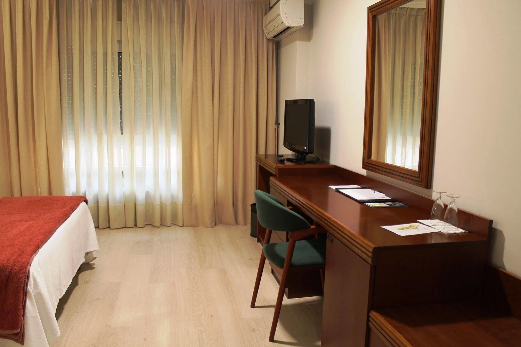 Hotel Villa De Marín Екстериор снимка
